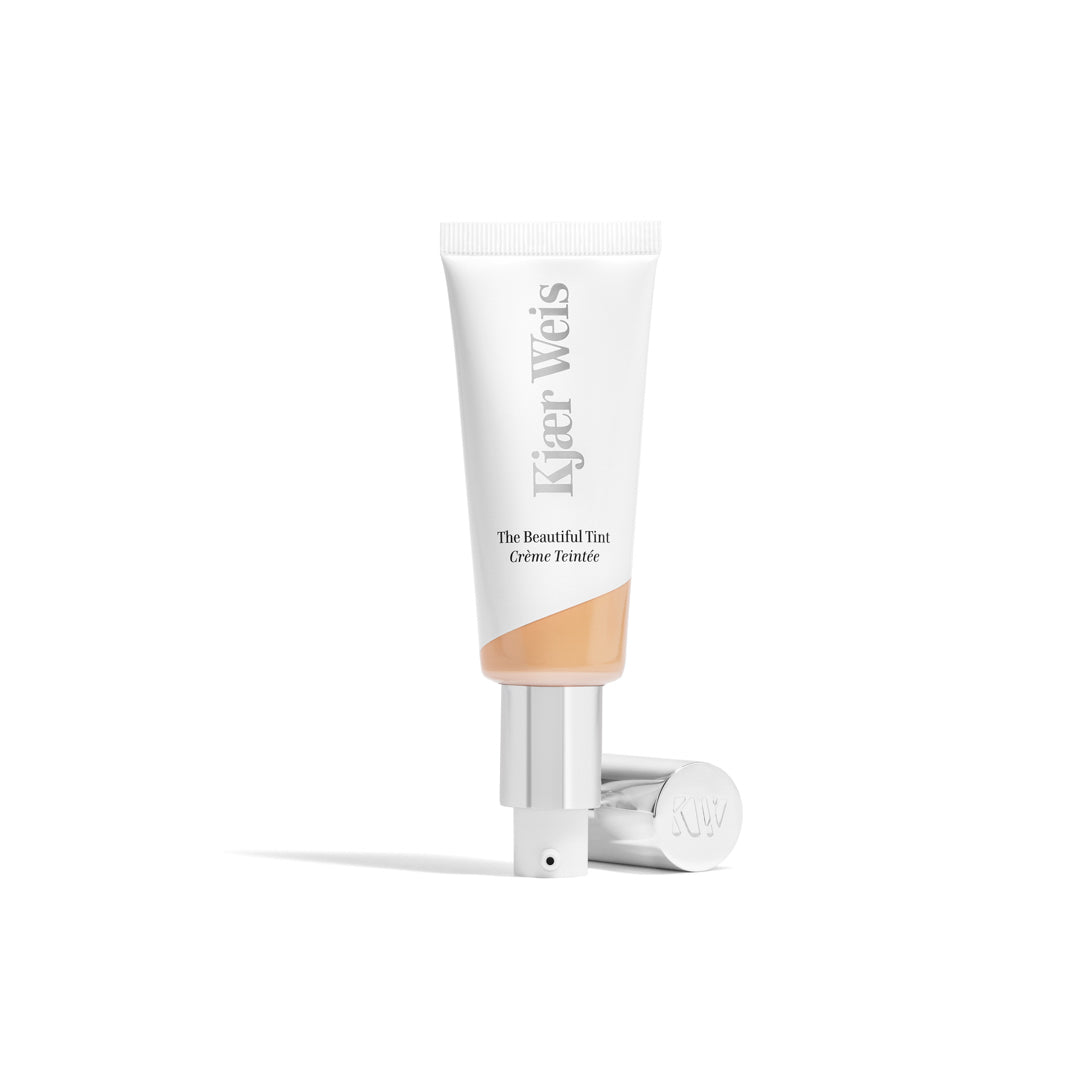 F2 (fair light, neutral cool undertones)