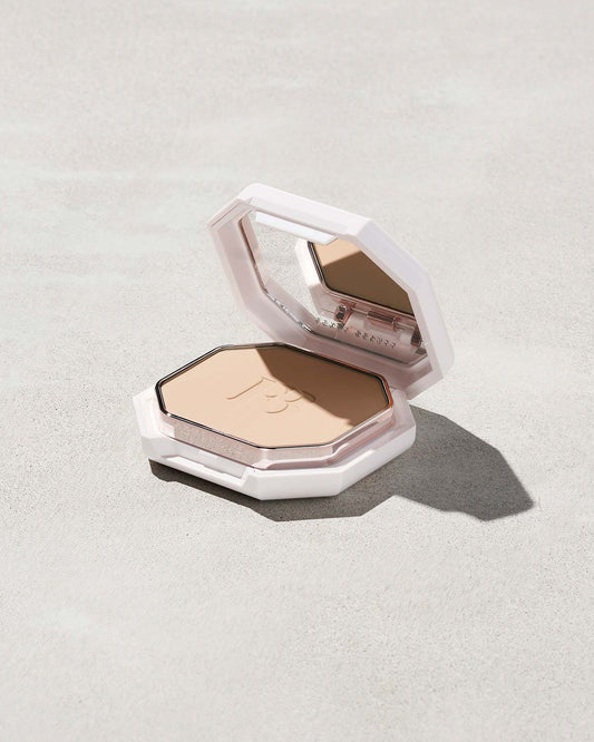 Pro Filt'r Soft Matte Powder Foundation — #150